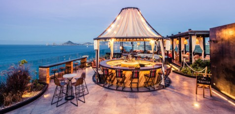 Why Rooftop Bars Are The Best?